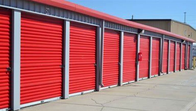 how-to-start-self-storage-business