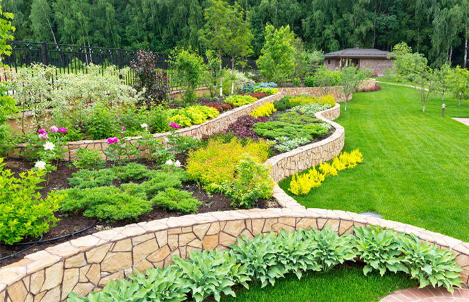 the-benefits-of-professional-landscaping