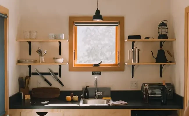 kitchen sinks are often under a window